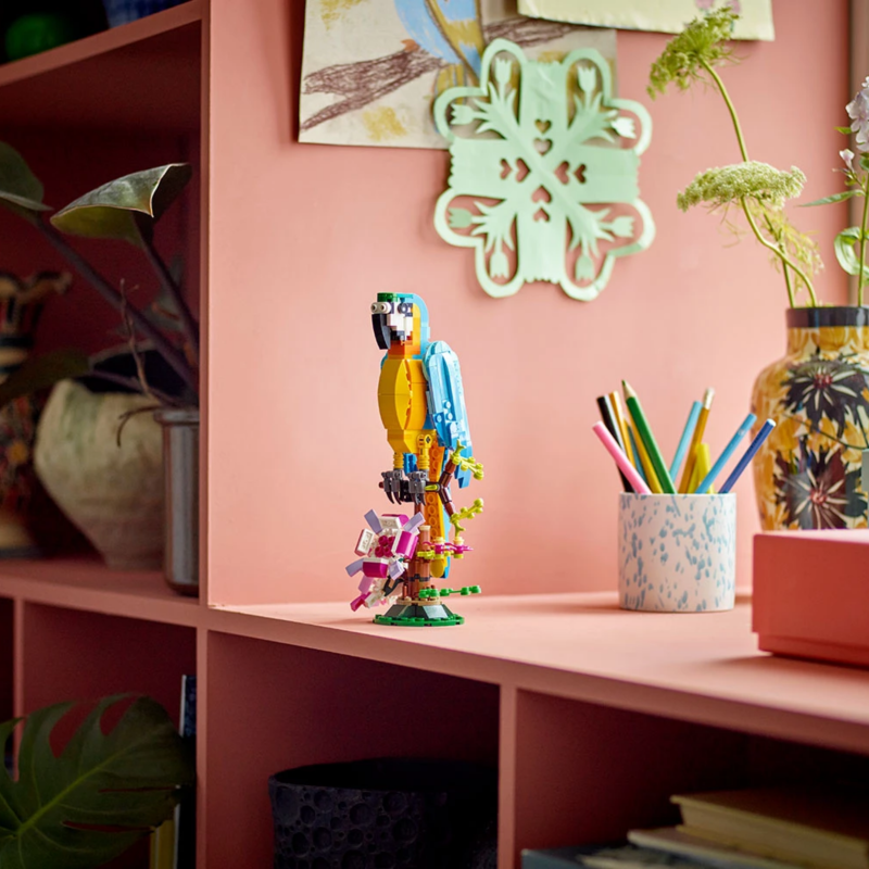 LEGO Creator Екзотичен папагал 31136