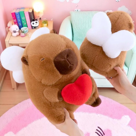 Плюшена капибара със сърце, 40 см