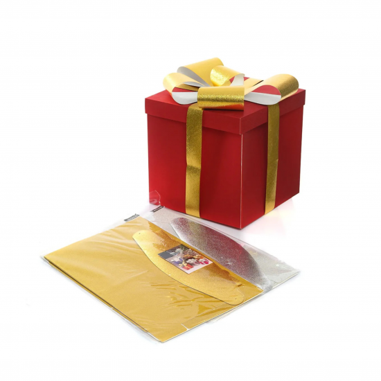 Подаръчна кутия с панделка в червено