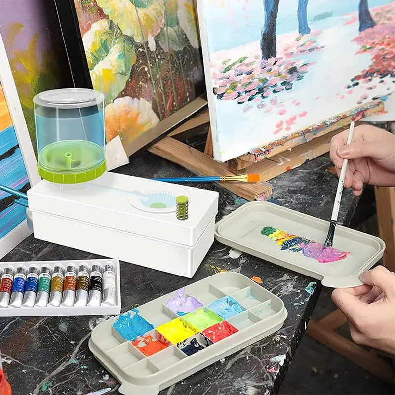 Контейнер за почистване на четки със система за оттичане на вода