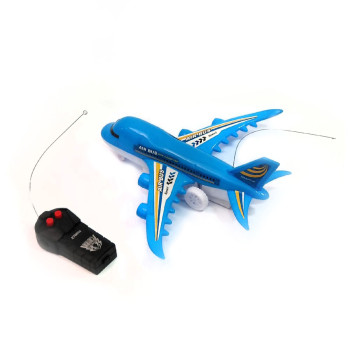 Светещ самолет с дистанционно управление