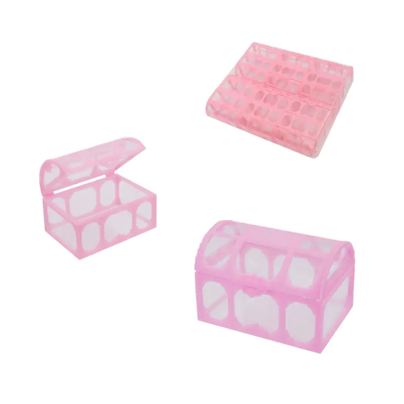 Сандъче с прозорчета в розово