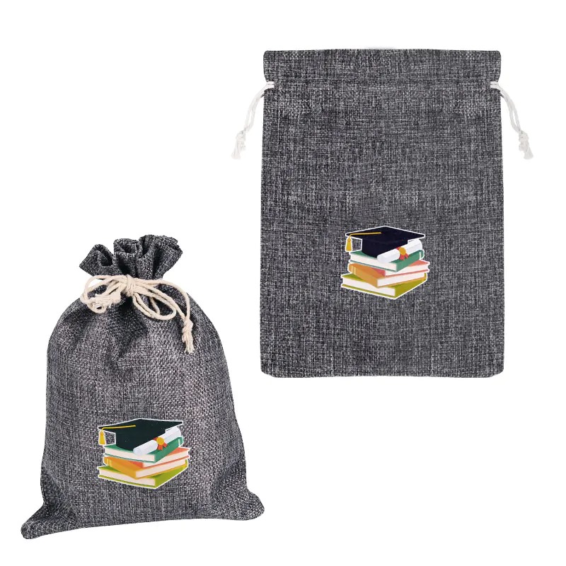 Подаръчна торбичка от лен в черно с връзка - За дипломиране