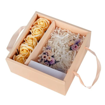 Подаръчен комплект - 3D LED лампа с послание и сапунени рози