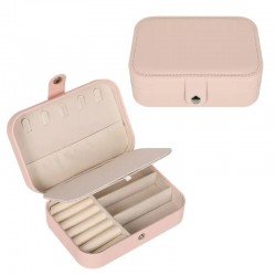 Бижутерка /кожа/