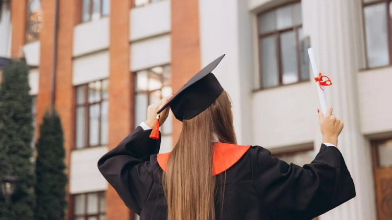 Идеи за подаръци за абитуриенти