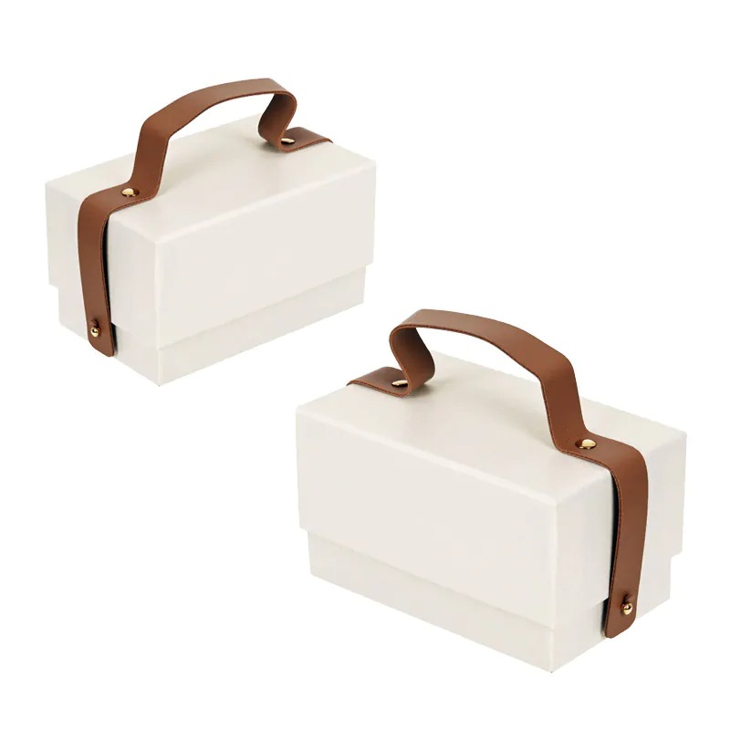 Подаръчна кутия с капак и кожена дръжка 2 в 1, бежава